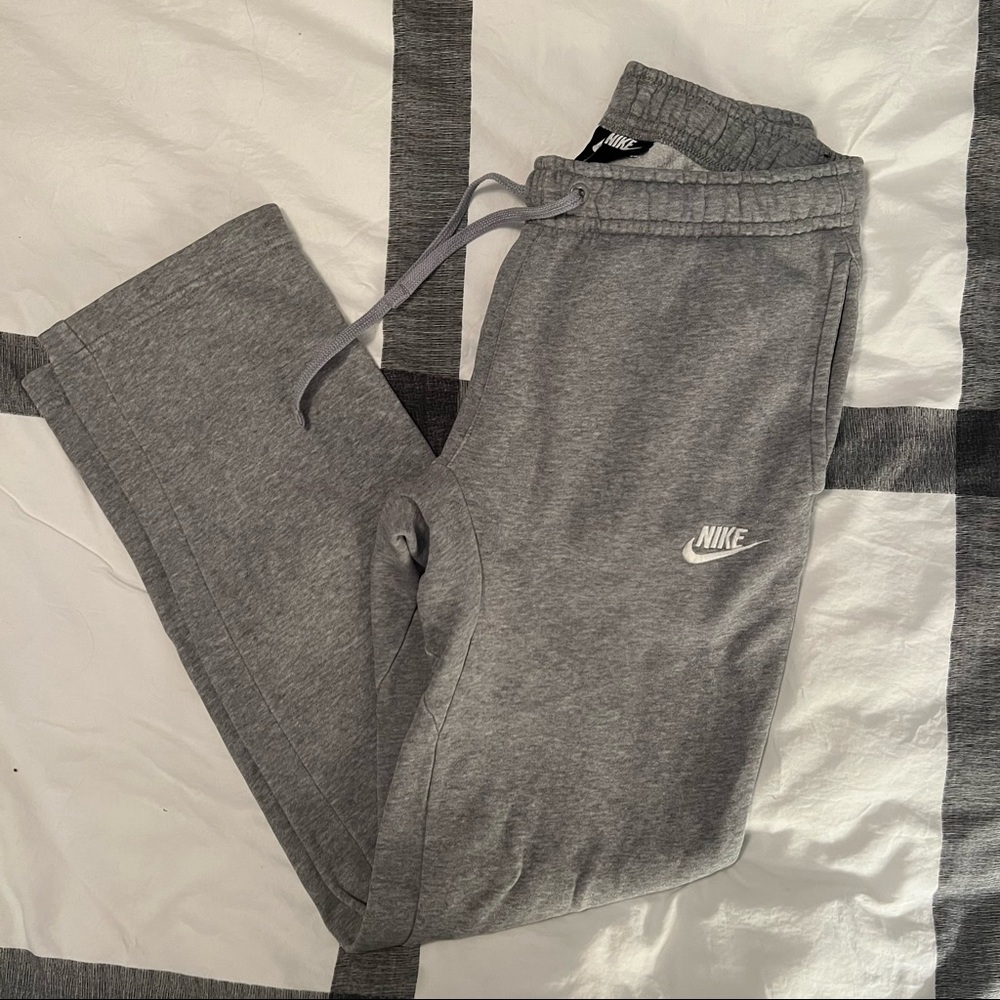 Nike Sweatpants